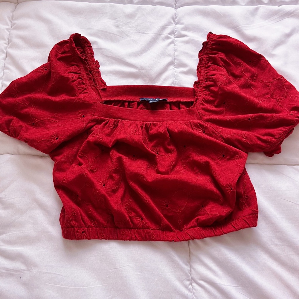 american eagle red eyelet crop top